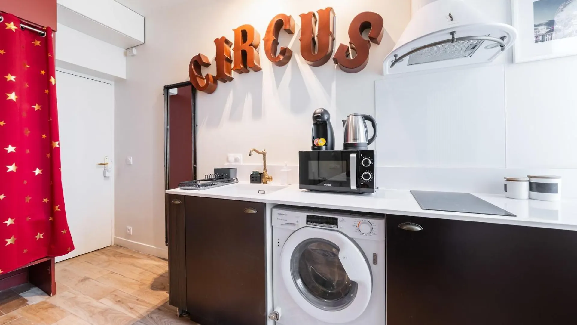 Charmant Studio A Paris 15 A Proximite Tour Eiffel Apartment 0*,  France